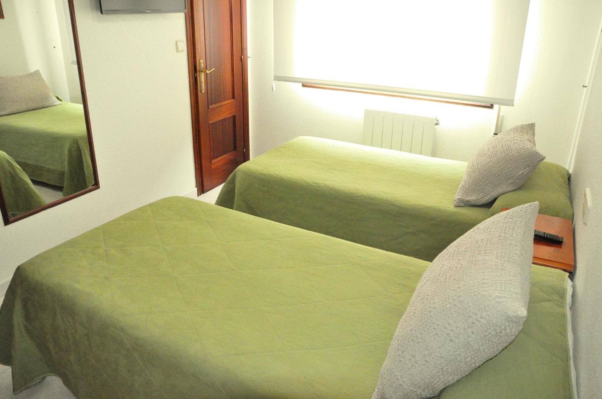 Hostal Paz Gondomar Exterior foto