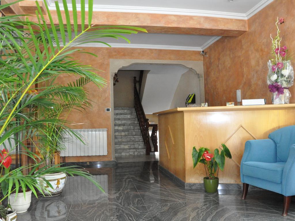 Hostal Paz Gondomar Exterior foto